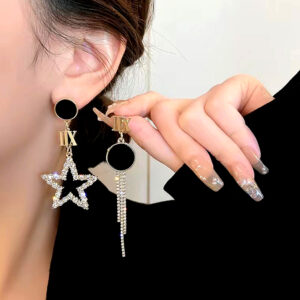 Hollowed-Out Design Tassel Star Earrings - Fashionable and Elegant, Shimmering Diamond Drop Earrings, Sophisticated Statement Earring