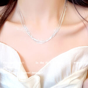 Necklace - Luxurious Choker with High-End Design